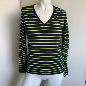 LRL Active size small v-neck navy blue T-shirt